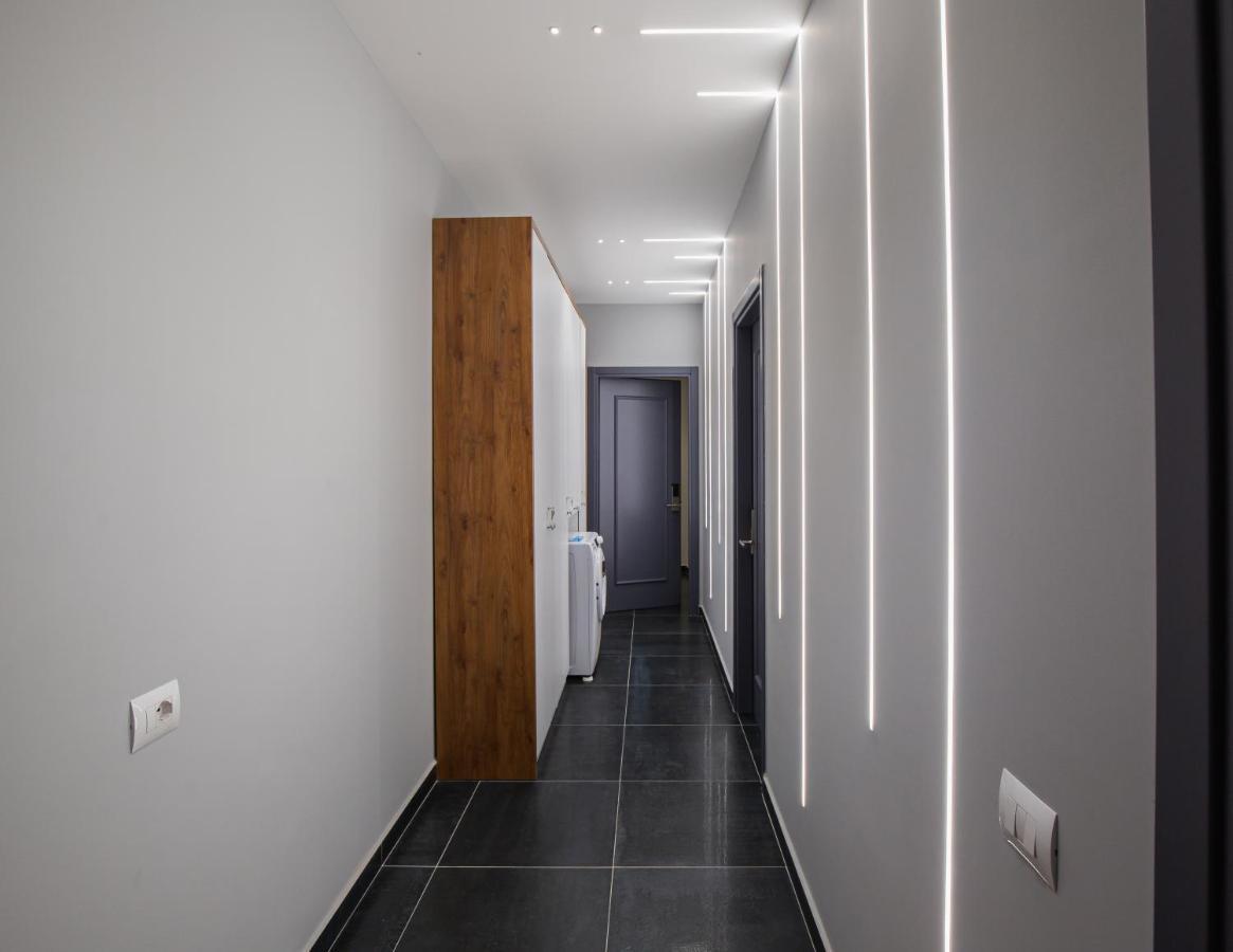 Lit Apartments ติรานา ภายนอก รูปภาพ